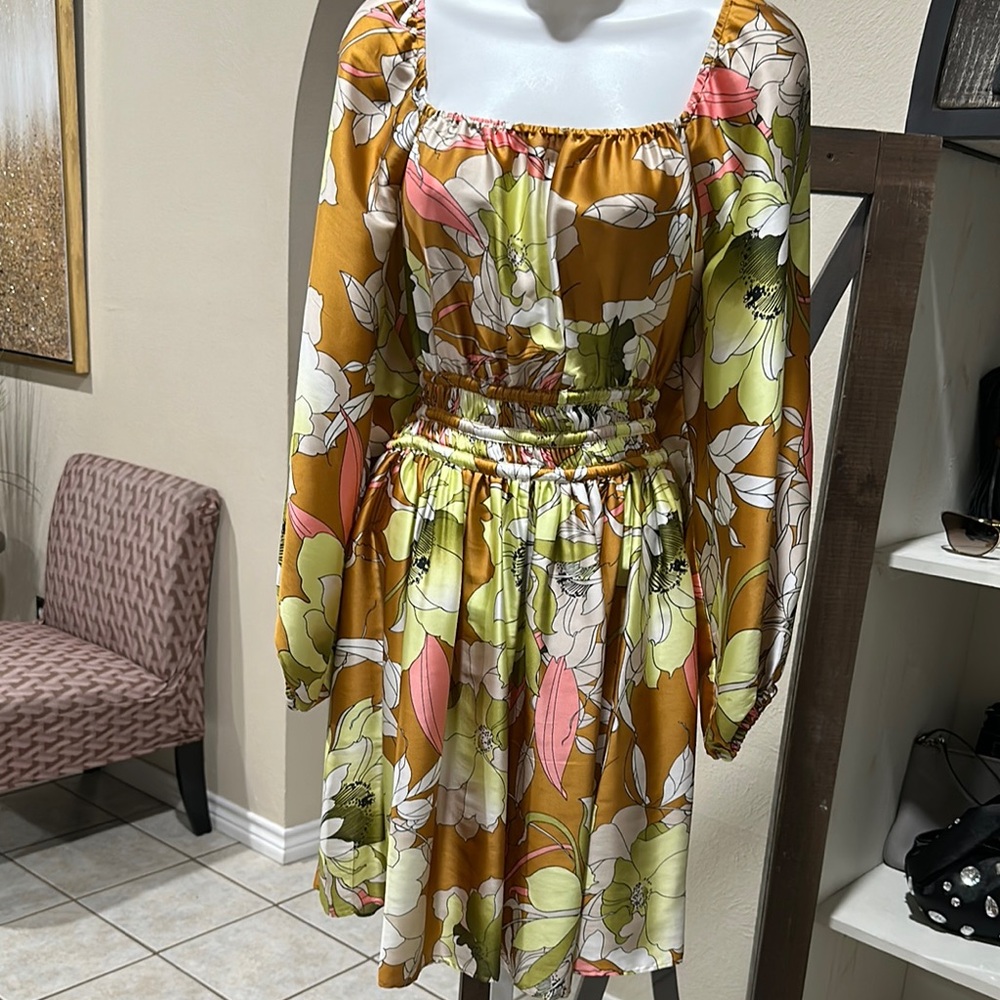 Gold and Green Bishop Sleeve Dress